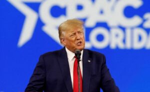 U.S. Archives turns over Trump White House visitor logs to Jan. 6 committee 10 498365 origin 1