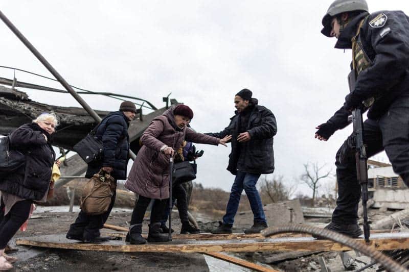Moscow Says It Will Let Ukrainian Civilians Flee - To Russia 3 498800 498800 origin 1 2
