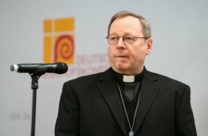 German Church leaders to meet under shadow of abuse scandals, Ukraine 12 498822 origin 1