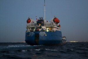 All at sea: Russian-linked oil tanker seeks a port 4 499716 origin 1
