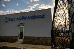 MacKenzie Scott donates a record $275 million to Planned Parenthood 18 503109 origin 1