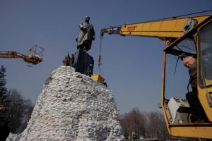 Russia signals scaled-back war aims as Ukrainians advance near Kyiv 22 503338 origin 1