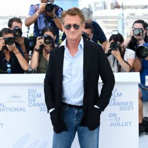 Sean Penn threatens to destroy Oscars if President Zelensky isn't given a platform 4 503808 origin 1