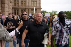 US conspiracy website Infowars declares bankruptcy 4 508904 origin 1