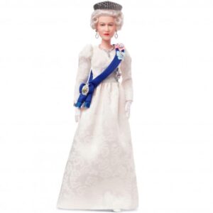 Queen Elizabeth II deserves Barbie doll tribute for being an 'important historical female figure' 20 509610 origin 1
