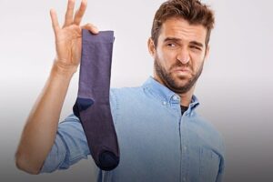 Guy Makes Extra $2,000 Per Month Selling Dirty Socks Online 4 511621 origin 1