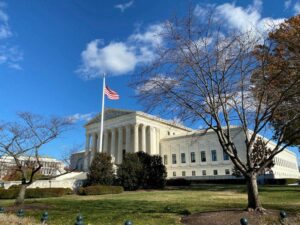 U.S. Supreme Court backs Christian group in Boston flag flap 24 512301 origin 1