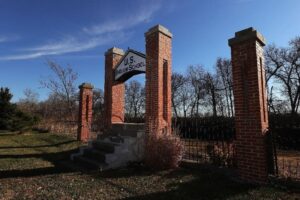 Hundreds of Native American children died in abusive US-run schools 4 517498 origin 1