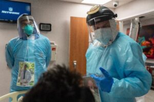 US doctors reflect on exhaustion, trauma of one million Covid deaths 22 520298 origin 1