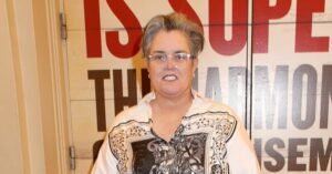 Summer Love? Rosie O'Donnell Teases Possible New Girlfriend With PDA Moment 10 524075 origin 1