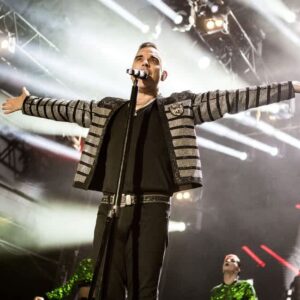Robbie Williams says fame should have a 'health warning' 20 583677 origin 1