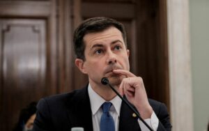U.S. transport chief Buttigieg tests positive for COVID-19 18 583983 origin 1