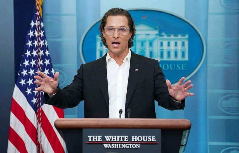 Actor Matthew Mcconaughey Makes Emotional Plea For Gun Laws At White House 2 584343 584343 origin 1 1