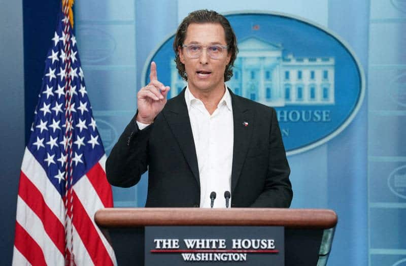 Actor Matthew Mcconaughey Makes Emotional Plea For Gun Laws At White House 3 584343 584343 origin 1 2