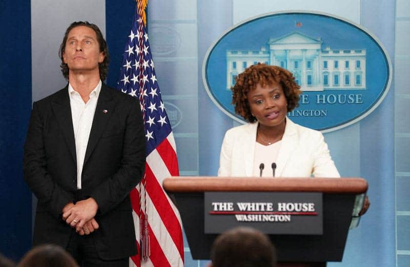 Actor Matthew Mcconaughey Makes Emotional Plea For Gun Laws At White House 5 584343 584343 origin 1 4