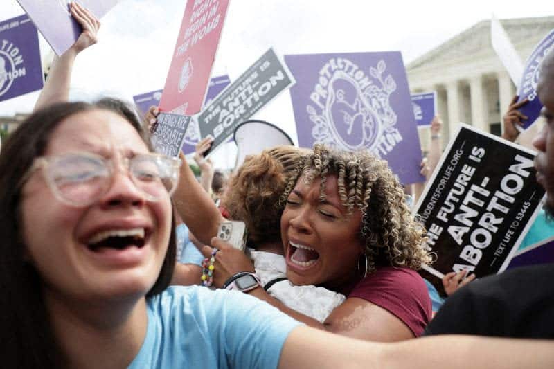 U.s. Supreme Court Overturns Abortion Rights Landmark 3 588531 588531 origin 1 2