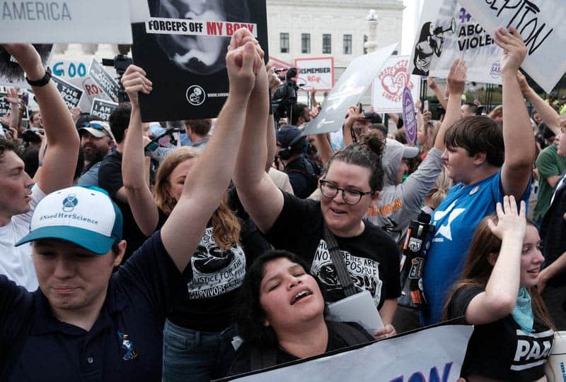 U.s. Supreme Court Overturns Abortion Rights Landmark 5 588531 588531 origin 1 4