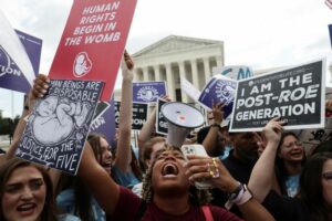 Factbox-Where abortion is still legal in the U.S. after the fall of Roe v. Wade 24 588531 origin 1