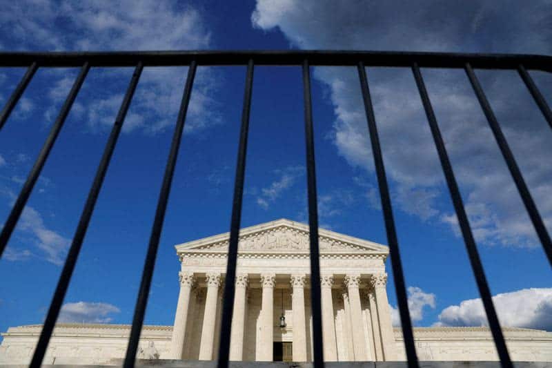 Analysis-After abortion, conservative U.S. justices take aim at other precedents 33 592035 origin 1