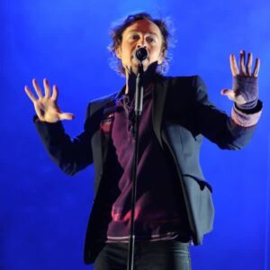 Savage Garden star Darren Hayes was in a 'dark place' before coming out as gay 12 592946 origin 1