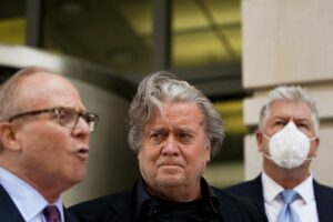 U.S. judge declines to delay former Trump adviser Bannon's contempt trial - media 8 594363 origin 1