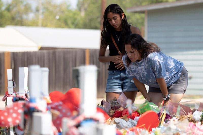 Video shows police response in Uvalde shooting was 'indefensible,' Cruz says 34 595236 595236 origin 1 4