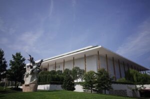 George Clooney, Gladys Knight, U2 among Kennedy Center honorees 44 601615 origin 1