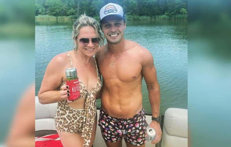 Miranda Lambert's Husband Brendan McLoughlin's Sexiest Snaps 29 603075 603075 origin 1 1