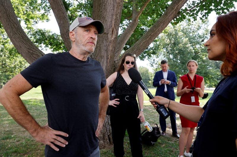 Comedian Jon Stewart erupts after Republicans vote against military burn pits bill 22 618709 618709 origin 1 2