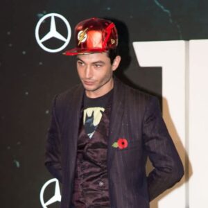 The Flash pressing forward despite Ezra Miller's scandals 4 634906 origin 1