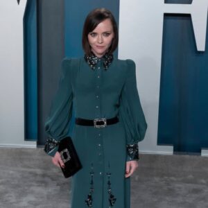 Christina Ricci learned about homosexuality from Johnny Depp 12 634969 origin 1