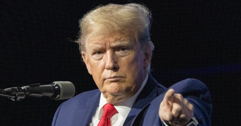Donald Trump Preparing To File Restraining Order Against Government Over Mar-A-Lago Raid 30 635731 635731 origin 1 2