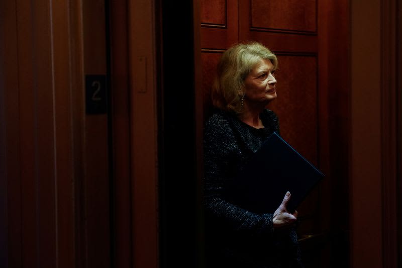 Trump Critic Liz Cheney Falls In U.s. Primary, Murkowski Survives 2 637092 637092 origin 1 1