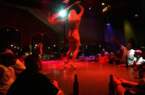 Strippers bid to unionize in Los Angeles 8 637241 origin 1