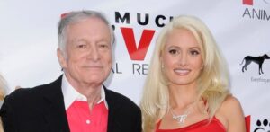 Holly Madison Admits Having Sex With Hugh Hefner Was A 'Chore,' Only Did It To Avoid Being 'Kicked Out' Of The Playboy Mansion 19 638355 origin 1