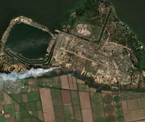 Ukraine narrowly escapes nuclear catastrophe as plant loses power, Zelenskiy says 21 638742 origin 1