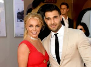 With Elton John, Britney Spears releases first new song since 2016: LISTEN 'Hold Me Closer' Serves a Reheated 'Cold Heart' Vibe 5 638770 origin 1