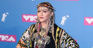 Madonna Says Marriages To Sean Penn & Guy Ritchie Were 'Not The Best' Ideas 38 640091 origin 1
