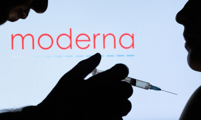U.S. FDA green lights Omicron-targeted COVID boosters ahead of revaccination campaign 7 640447 origin 1