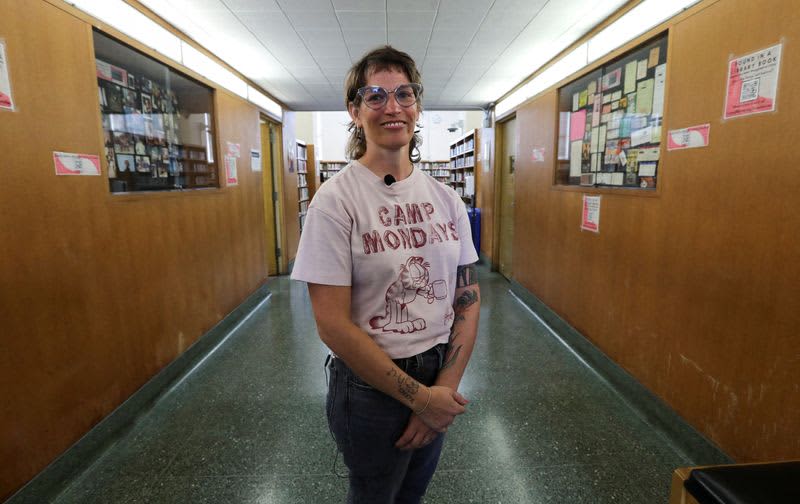 U.s. Library Exhibit Shows 'Glimpse Of Humanity' In Lost Items In Books 4 640989 640989 origin 1 3
