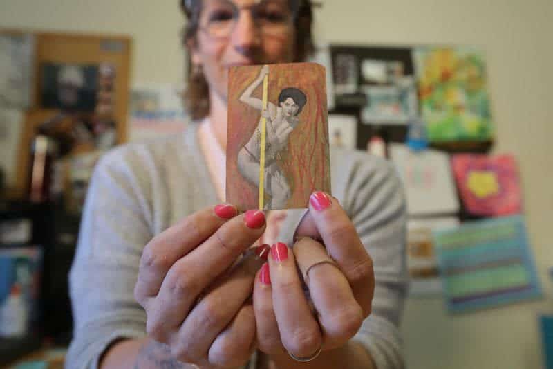 U.s. Library Exhibit Shows 'Glimpse Of Humanity' In Lost Items In Books 6 640989 640989 origin 1 5