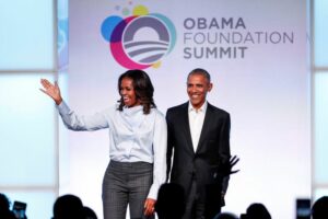 Barack and Michelle Obama return to the White House for portrait unveilings 30 641295 origin 1
