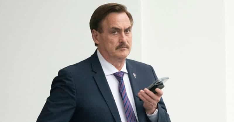Mike Lindell – The CEO Of My Pillow & Outspoken Donald Trump Supporter – Says FBI SEIZED His Phone 12 642735 origin 1
