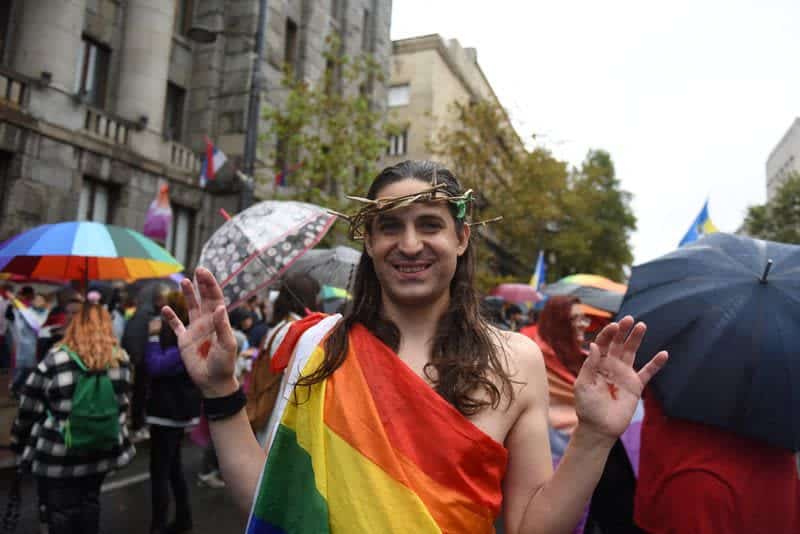 Police Clash With Right-Wing Protesters At Lgbtq March In Serbia 14 643115 643115 origin 1 13