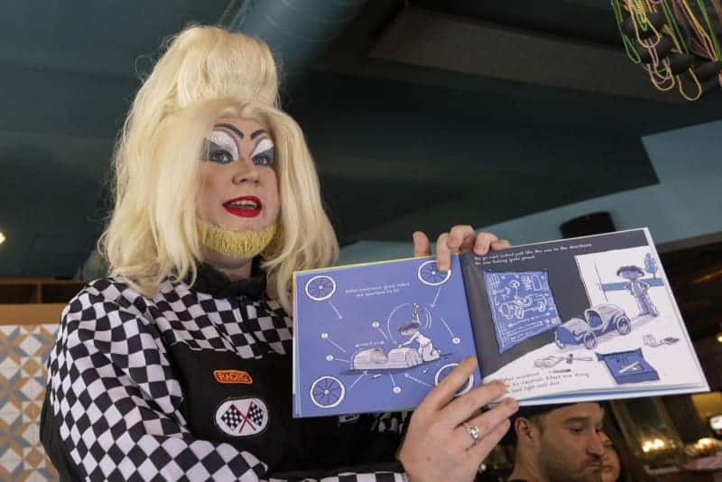Amid Mounting Pushback, Illinois Drag Queens Push Forward 1 643744 origin 1
