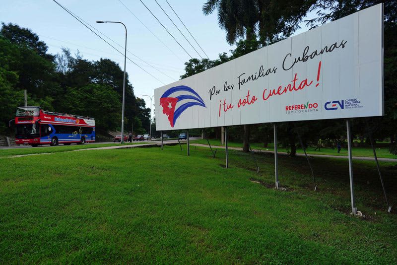 Cubans Head To Polls To Vote On Govt-Sponsored Code To Legalize Gay Marriage, Adoption 1 644549 origin 1