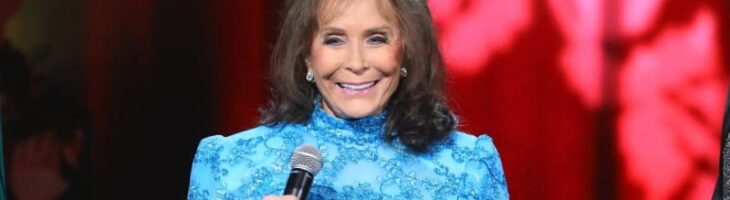 Country Star Loretta Lynn Dead At 90 After Planning Her Own Funeral