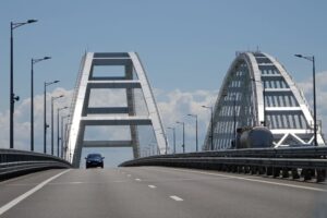 Huge blast damages critical bridge linking Russia and occupied Crimea 4 646928 origin 1