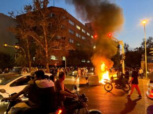 Protests grip Iran as rights group says 19 children killed 4 647080 origin 1
