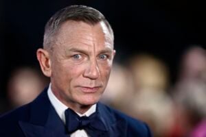 ‘Knives Out’ director Rian Johnson says Daniel Craig’s character ‘obviously’ is queer 12 648881 origin 1